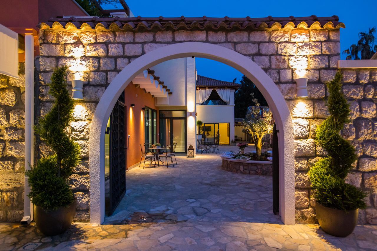 Villa Diamond ムリニ エクステリア 写真